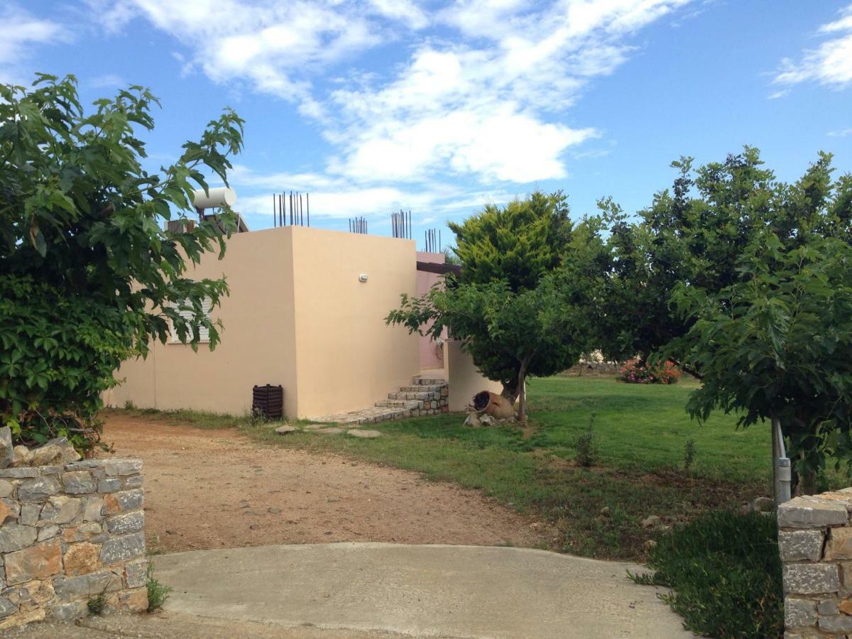 Kioni Villas Frangokastello Esterno foto